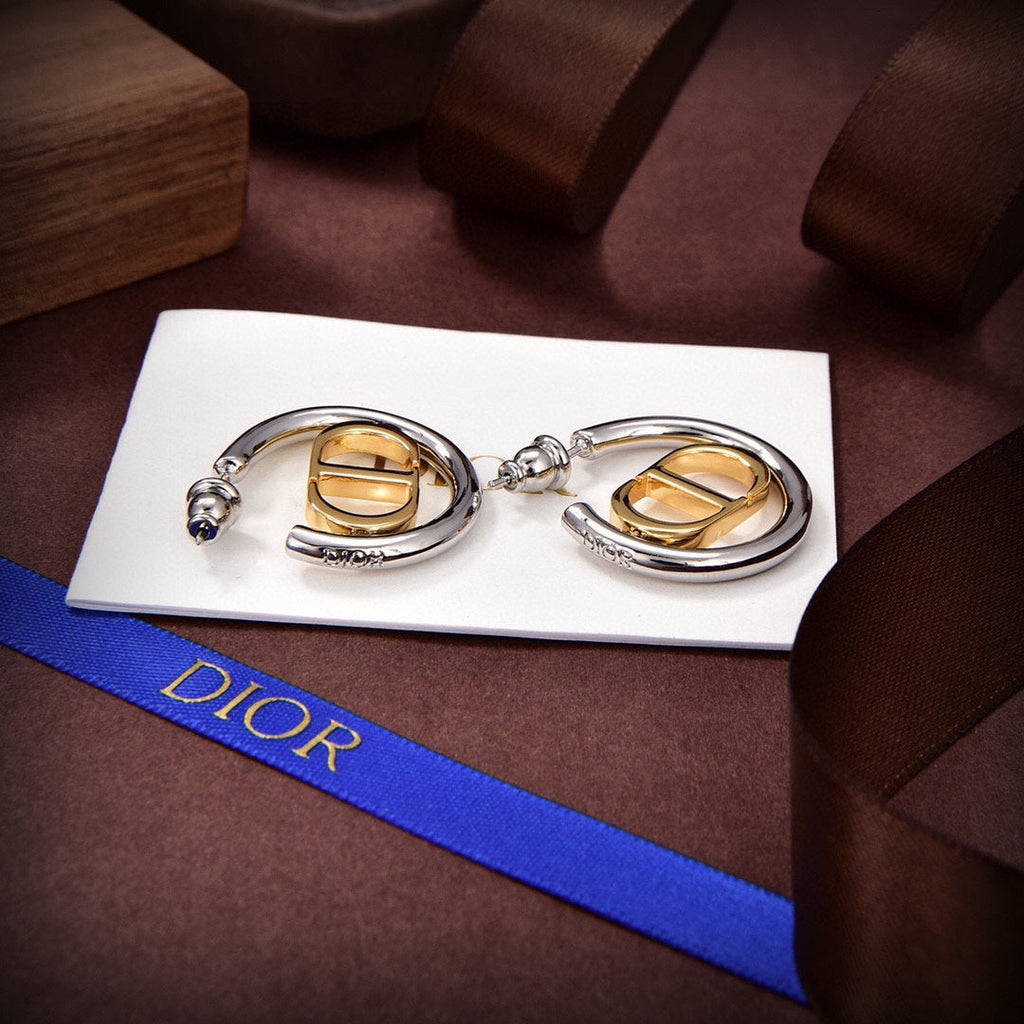 Dior 30 Montaigne Earrings
