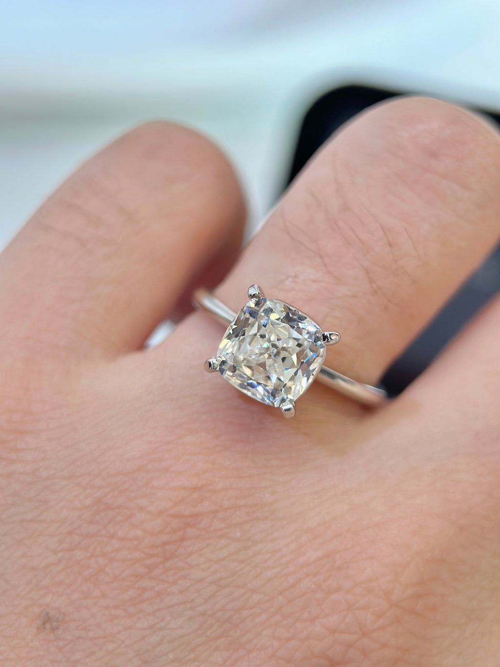 Tiffany True Engagement Ring - 18K White Gold