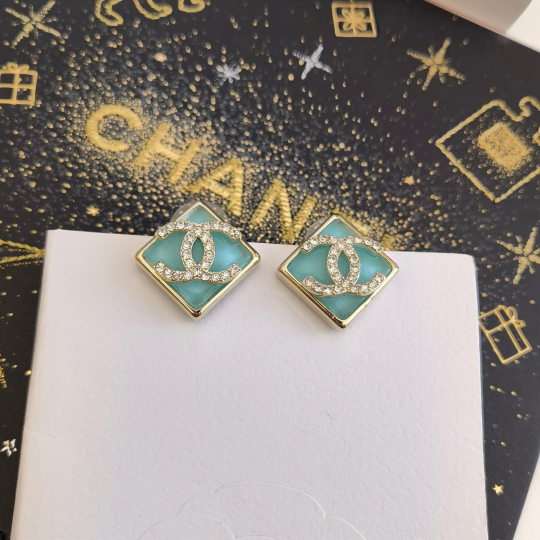 Chanel Blue Resin Earrings - 18K Yellow Gold