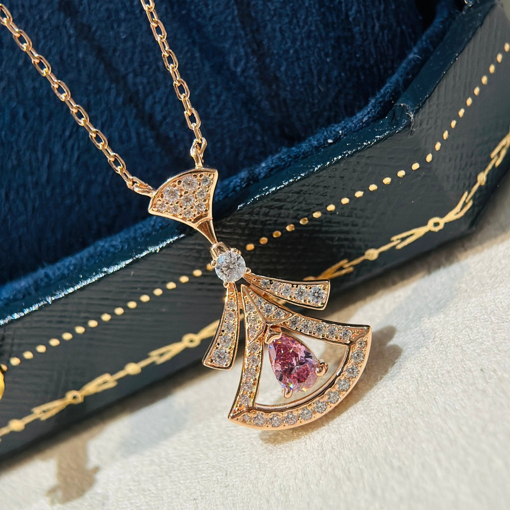 Bvlgari Dream Pearls Moissanite Necklace - 18K Gold