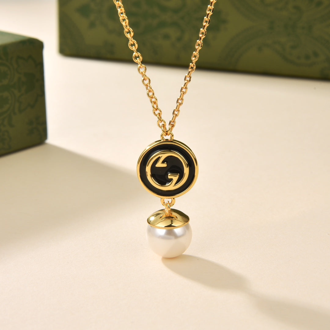 Gucci Double G Blondie Pendant Necklace