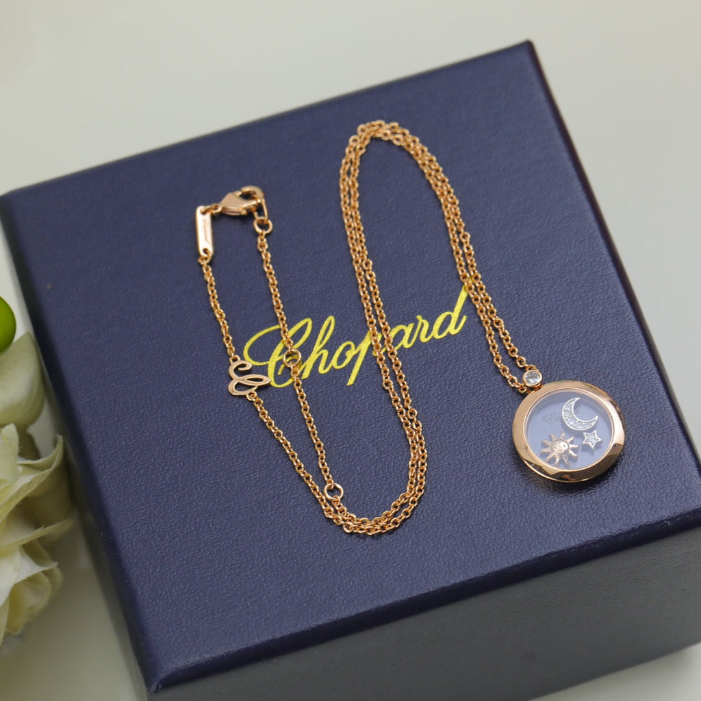 Happy Diamonds Pendant Necklace