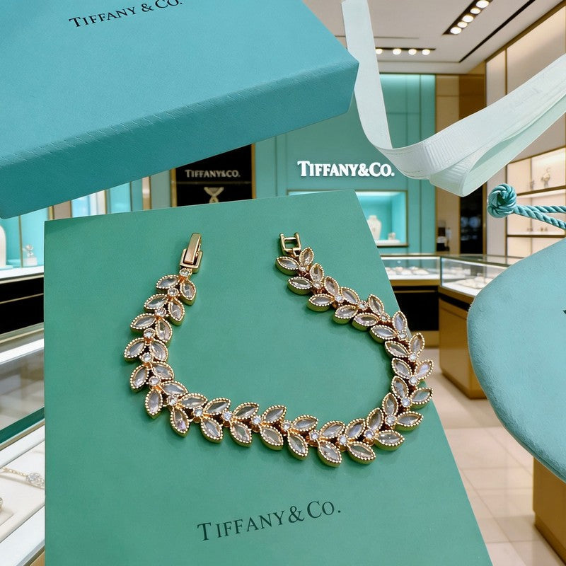 Return to Tiffany Crystal Bracelet - 18K Rose Gold