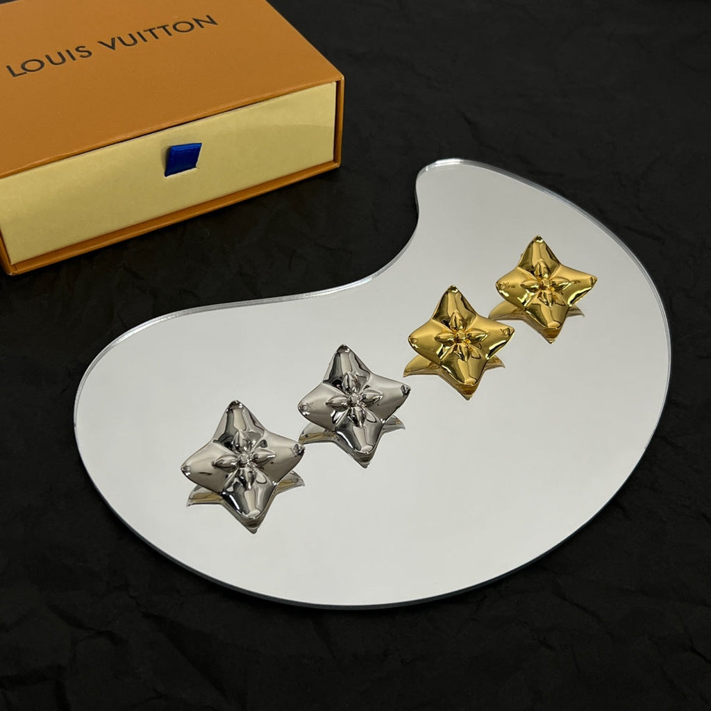 Louis Vuitton Futura Earrings - 18K White Gold