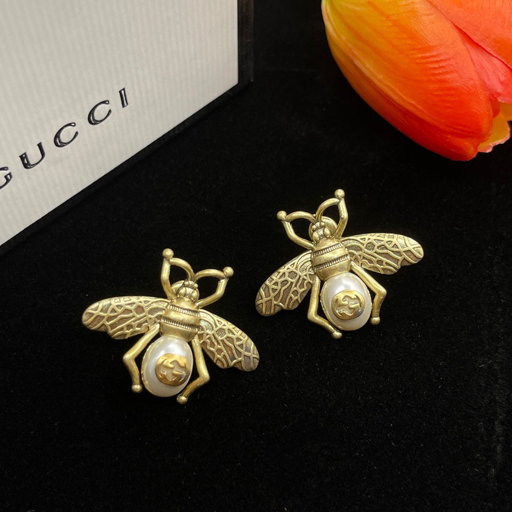 Gucci Double G Bee Pearl Earrings - 18K Yellow Gold