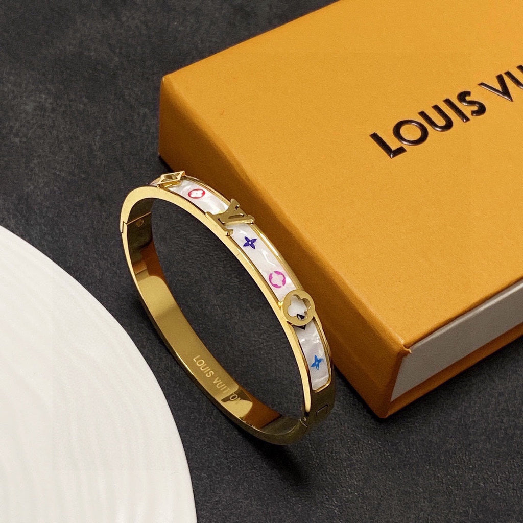Louis Vuitton Pearl Bracelet