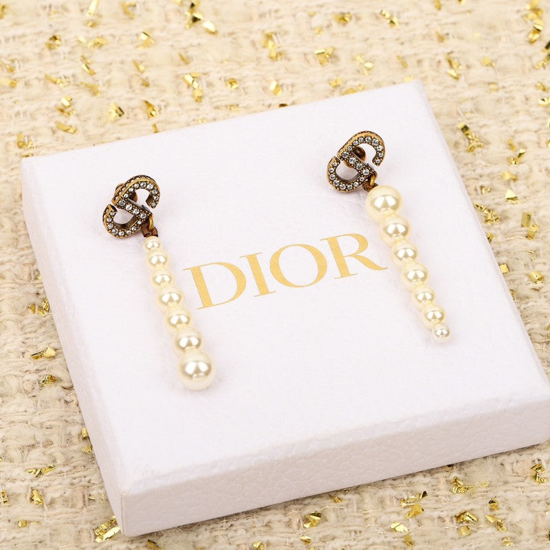 Dior Long Pearl Earrings - 18K Yellow Gold