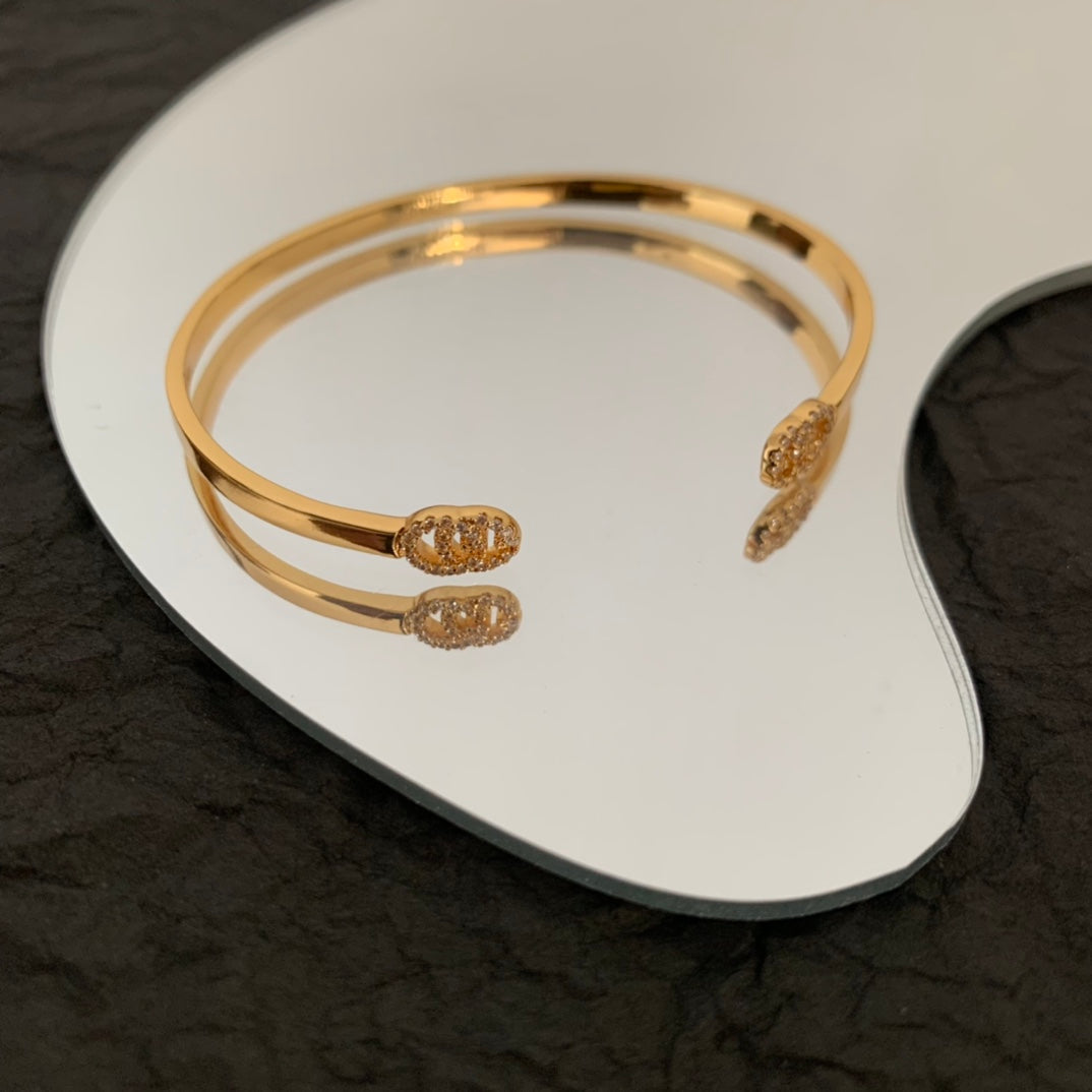 Gucci Double G Running Diamond Cuff Bracelet