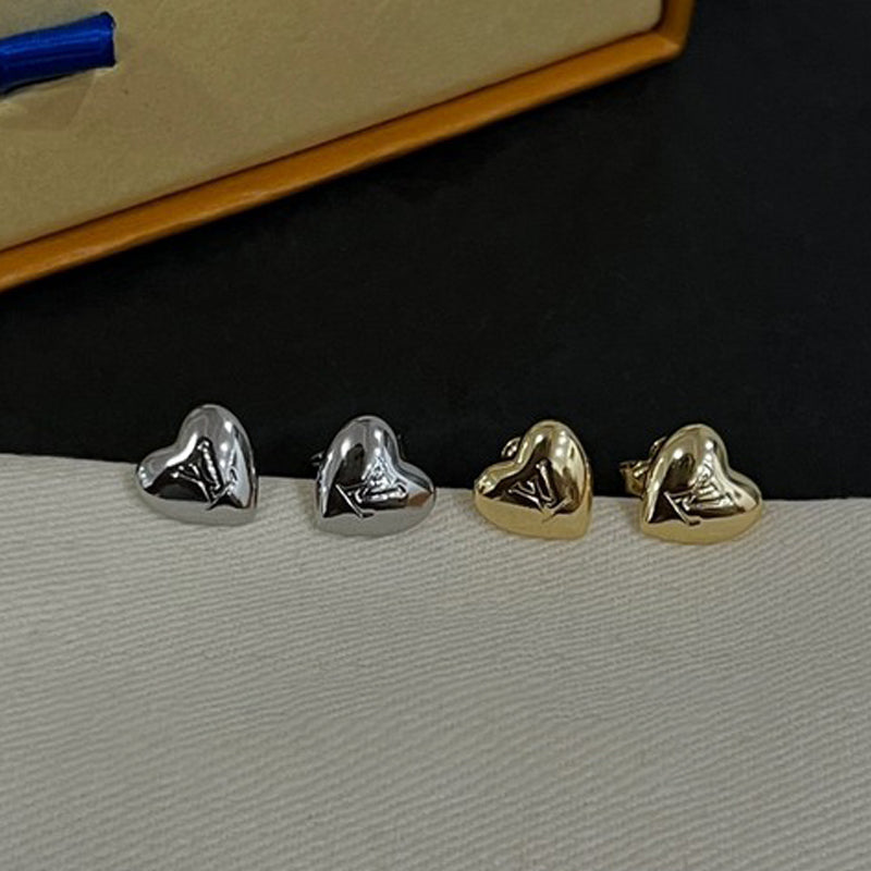 Louis Vuitton Heart Earrings - 18K Gold