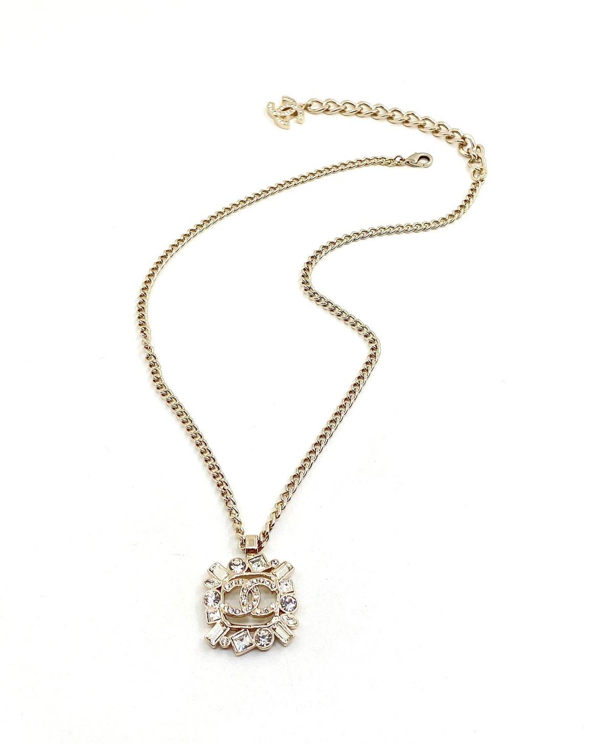 Chanel Diamonds Pendant Necklace