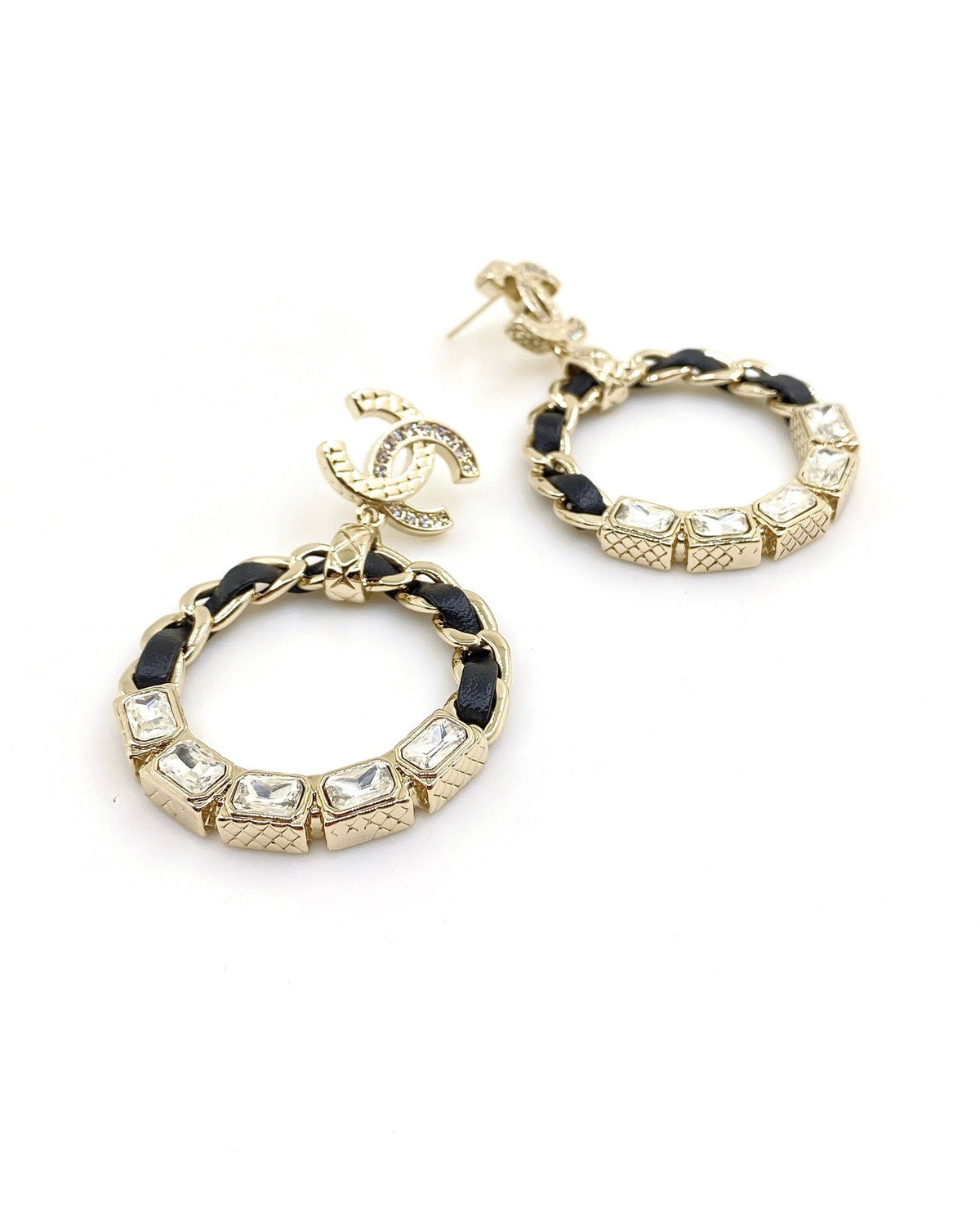 Chanel Round Crystal Earrings - 18K Yellow Gold