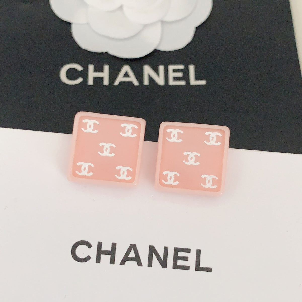 Chanel Pink Resin Earrings - 18K Yellow Gold