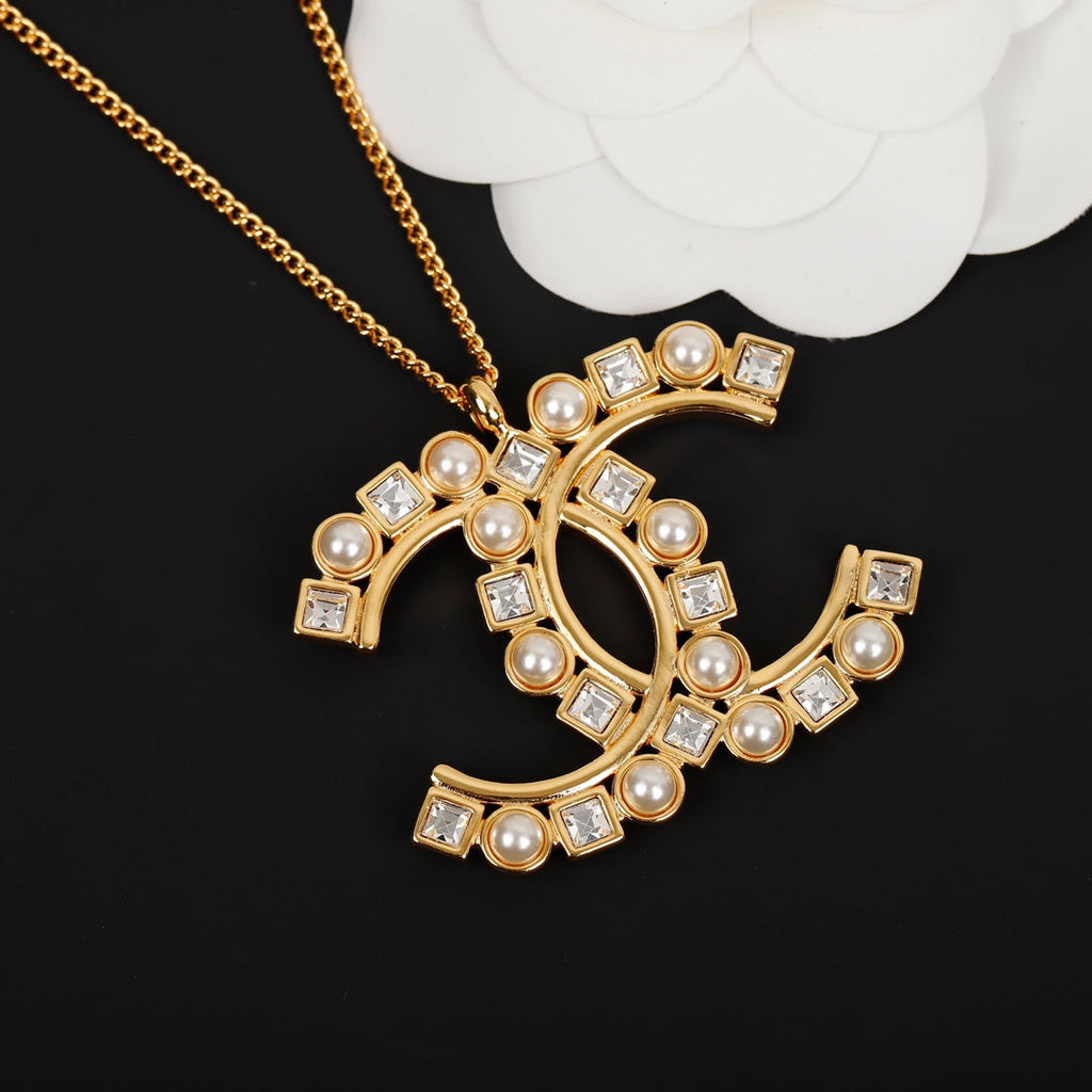 Chanel Vintage Necklace