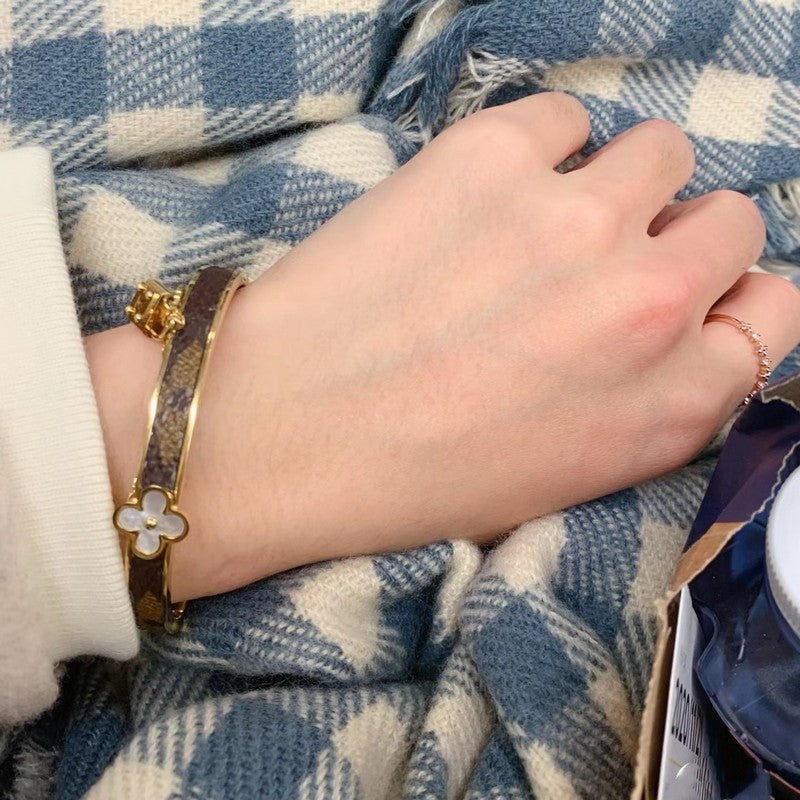 Louis Vuitton Blooming Bracelet