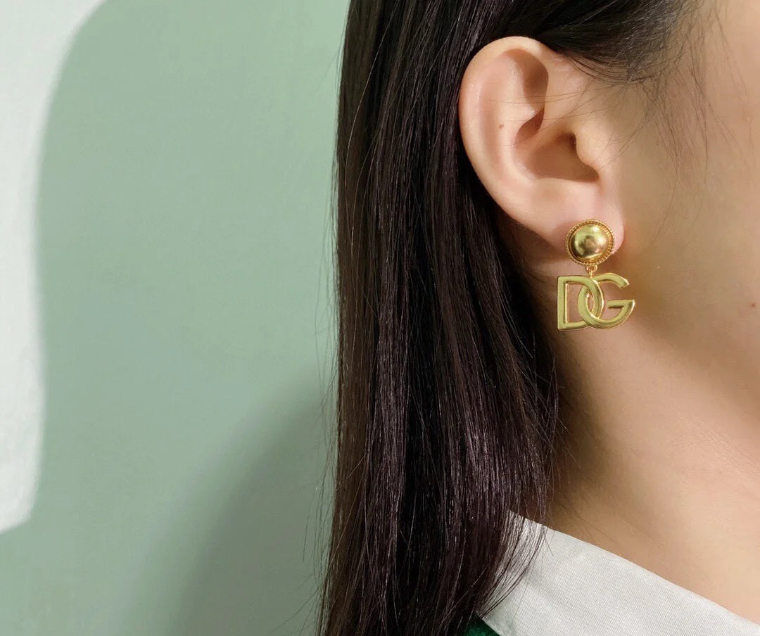 DG Earrings - 18K Yellow Gold