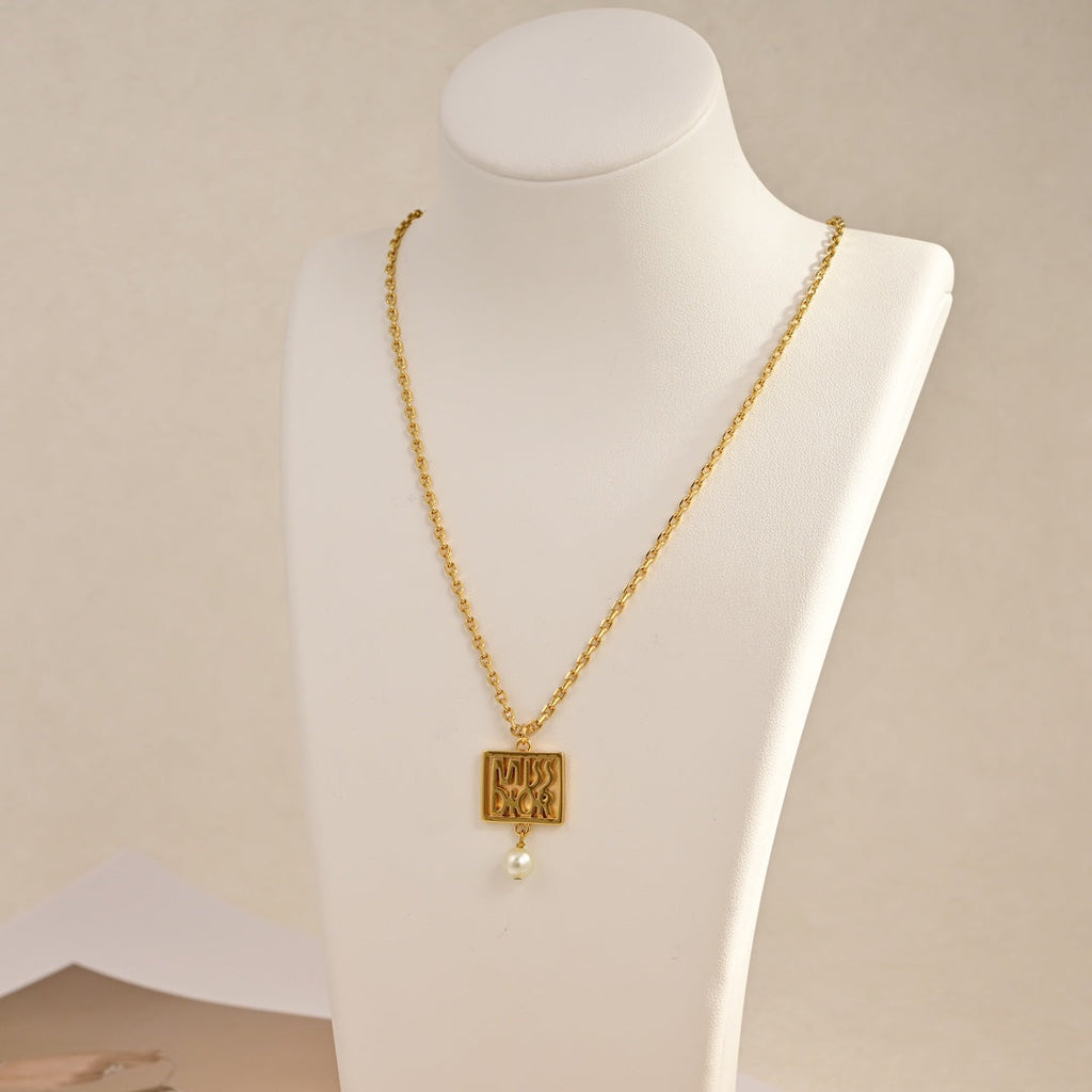 Dior Miss Necklace