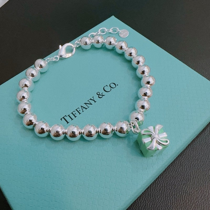 Return to Tiffany Blue Gift Box Bracelet - 18K White Gold