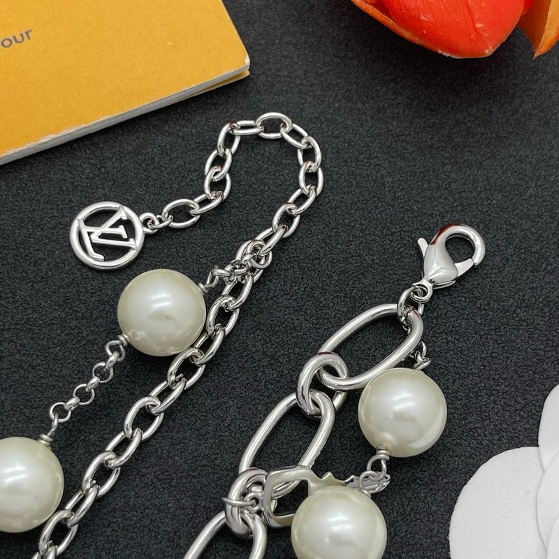 Louis Vuitton Pearl Lock Gold Bracelet