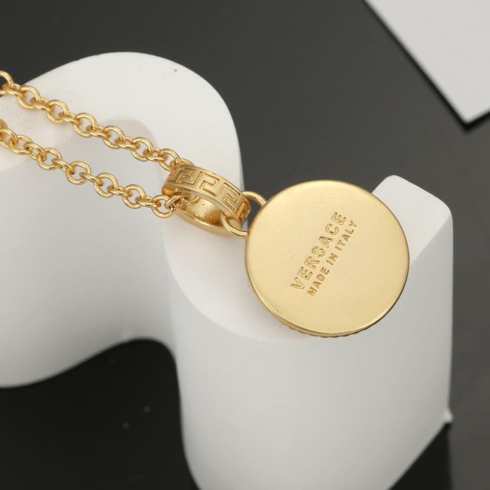 Classic Necklace