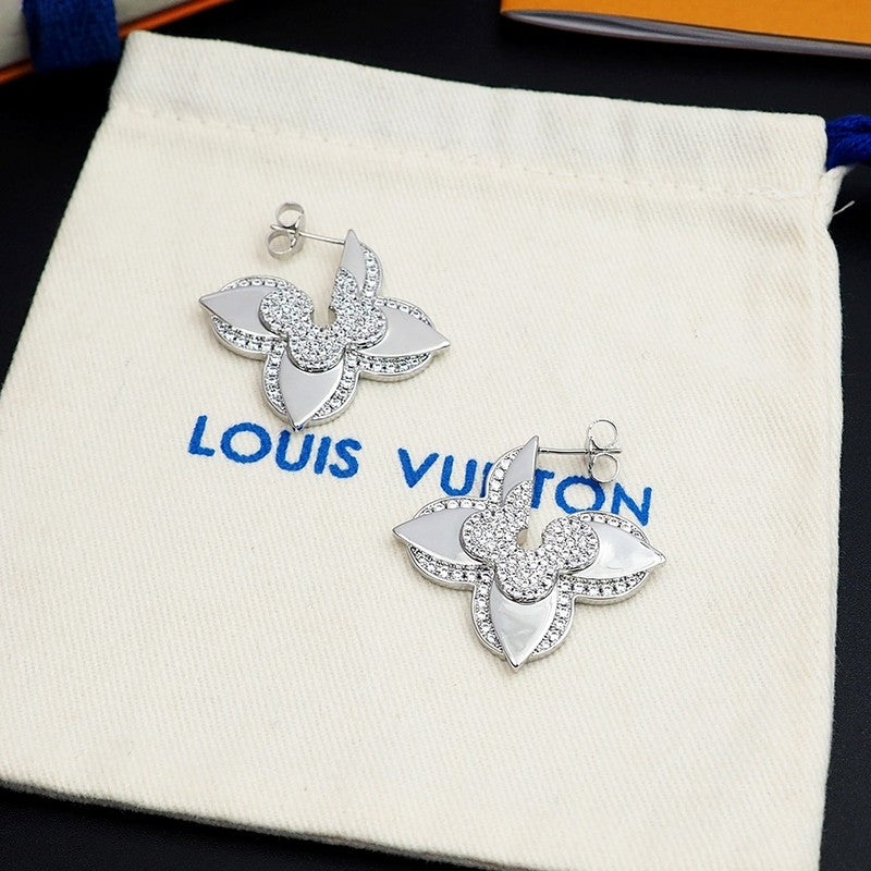 Louis Vuitton Medaillon Earrings