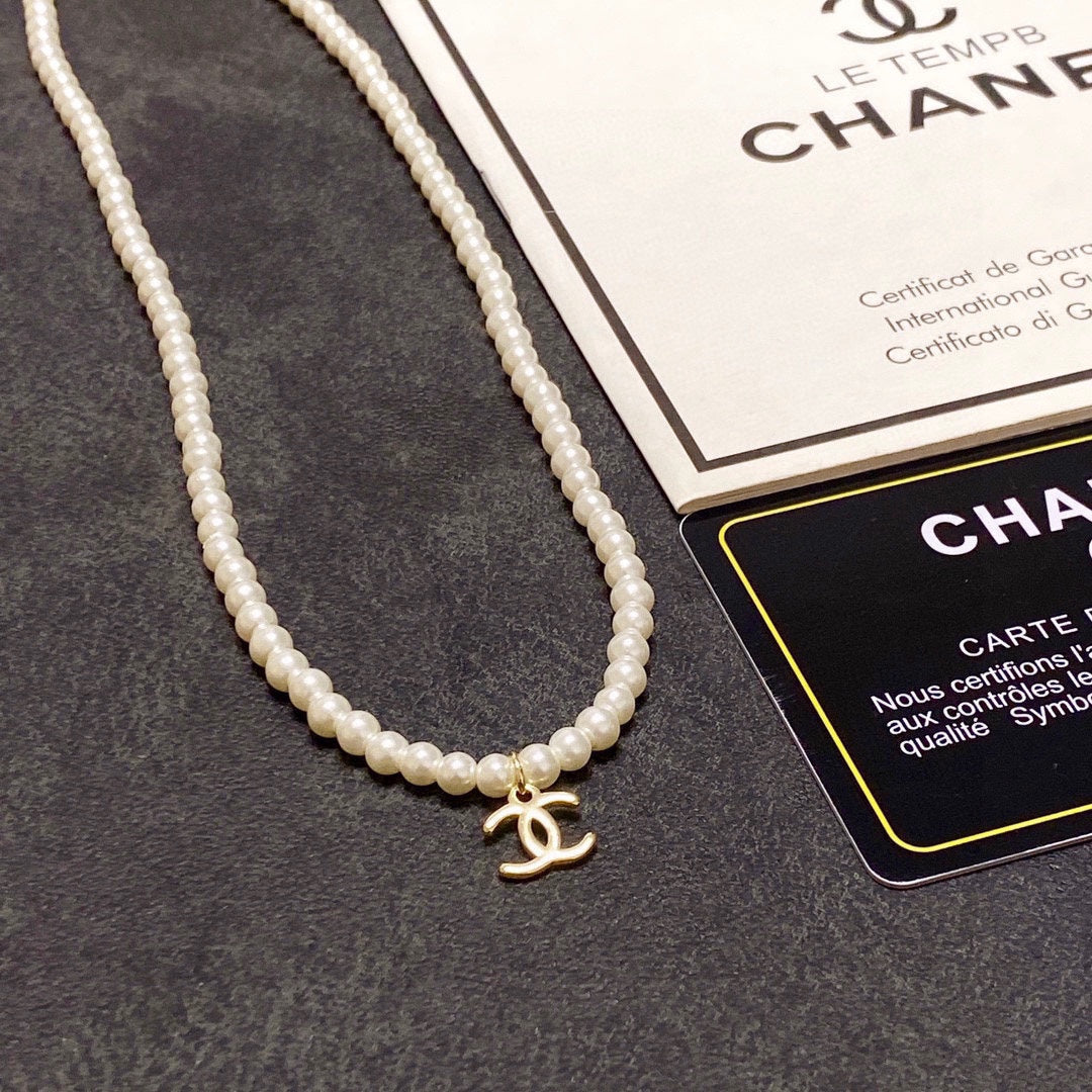 Chanel Pearls Choker Necklace
