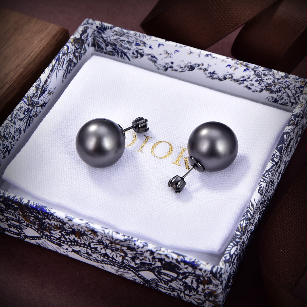 Dior Tribales Black Resin Pearl Earrings