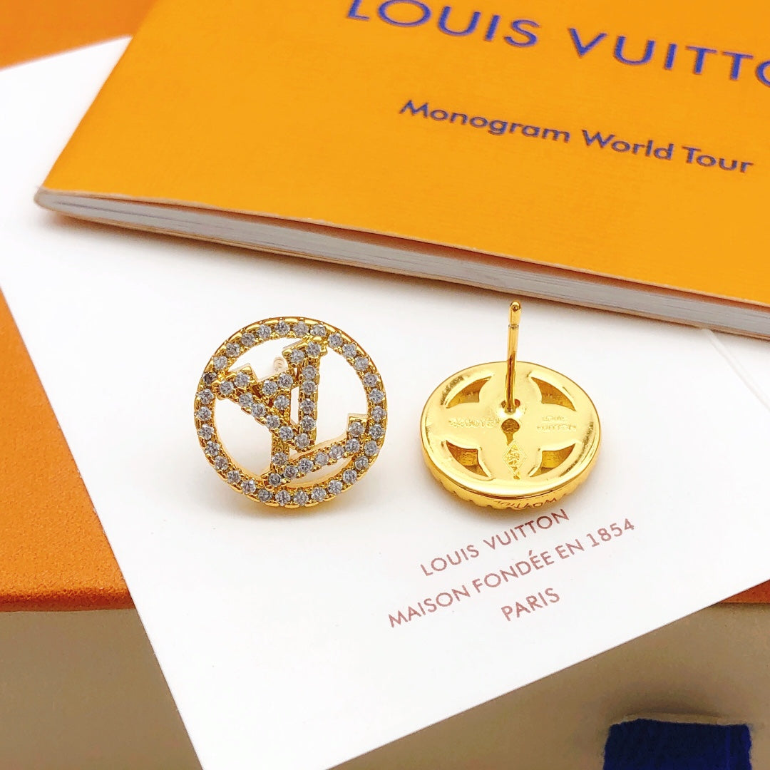 Louis Vuitton Blossom Diamond Earrings - 18K Gold