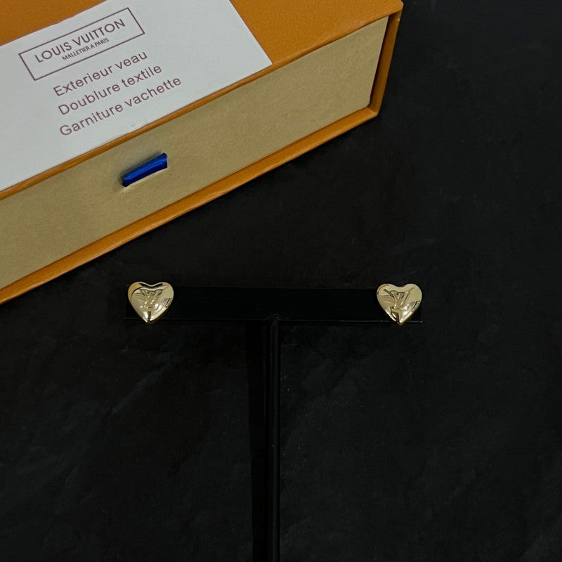Louis Vuitton Heart Earrings - 18K Gold
