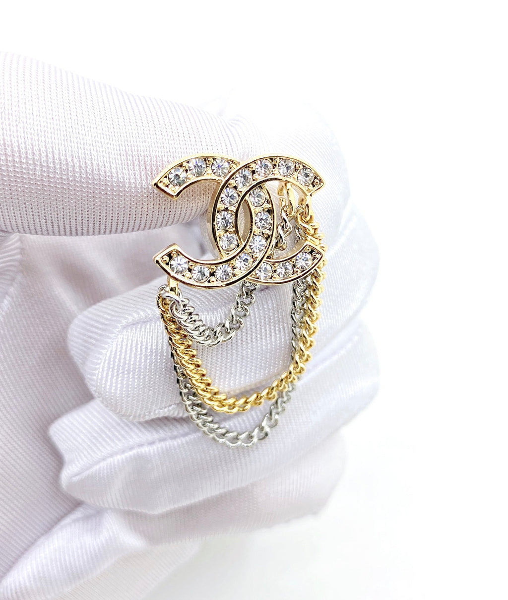 Chanel Chain Pendant Earrings - 18K Yellow Gold