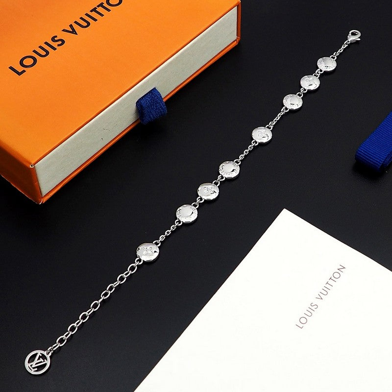 Louis Vuitton Studs Sautoir Bracelet