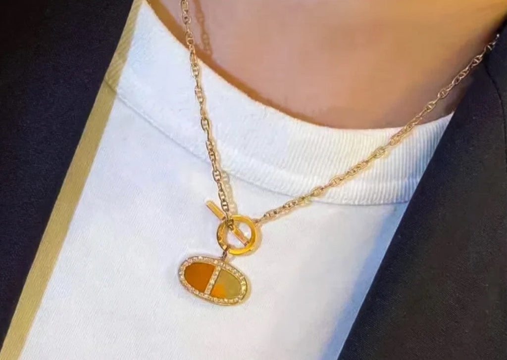 Hermes Chaine D'ancre Contour Pendant Necklace