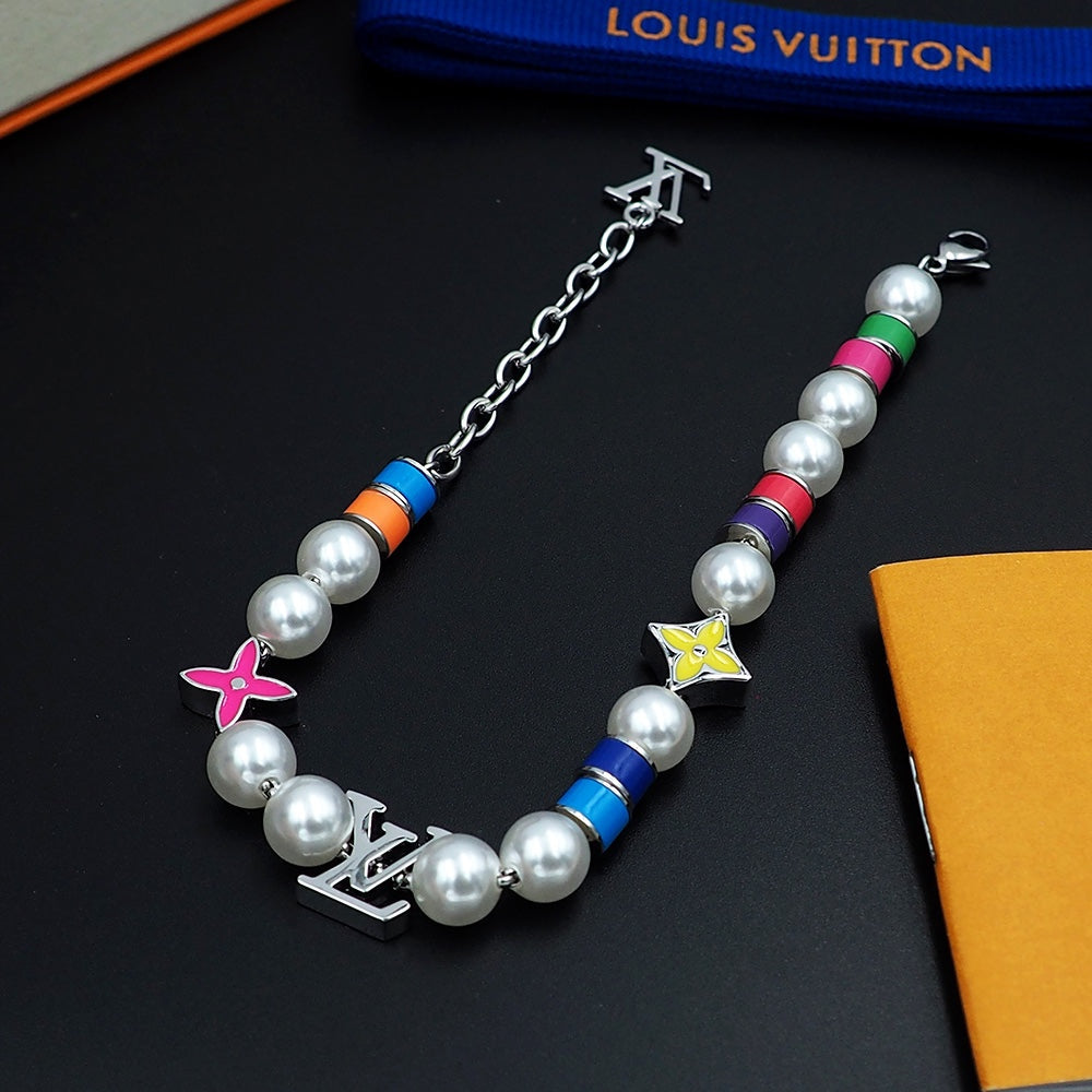 Louis Vuitton MNG Pearls Party Bracelet