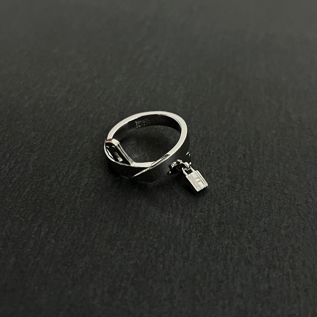 Hermes Kelly Gavroche Ring - 18K Gold