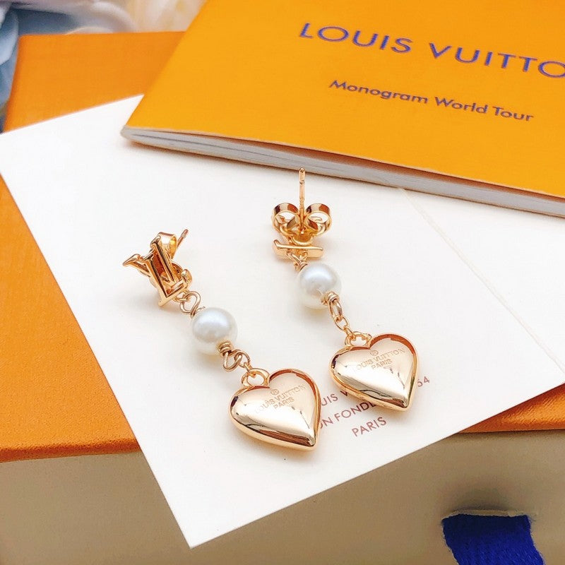 Louis Vuitton Heart Earrings - 18K Gold
