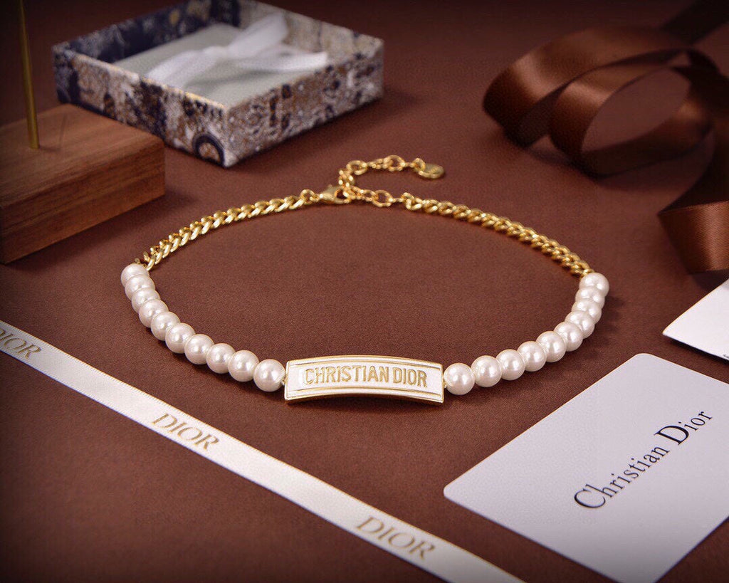 Dior 30 Montaigne Necklace