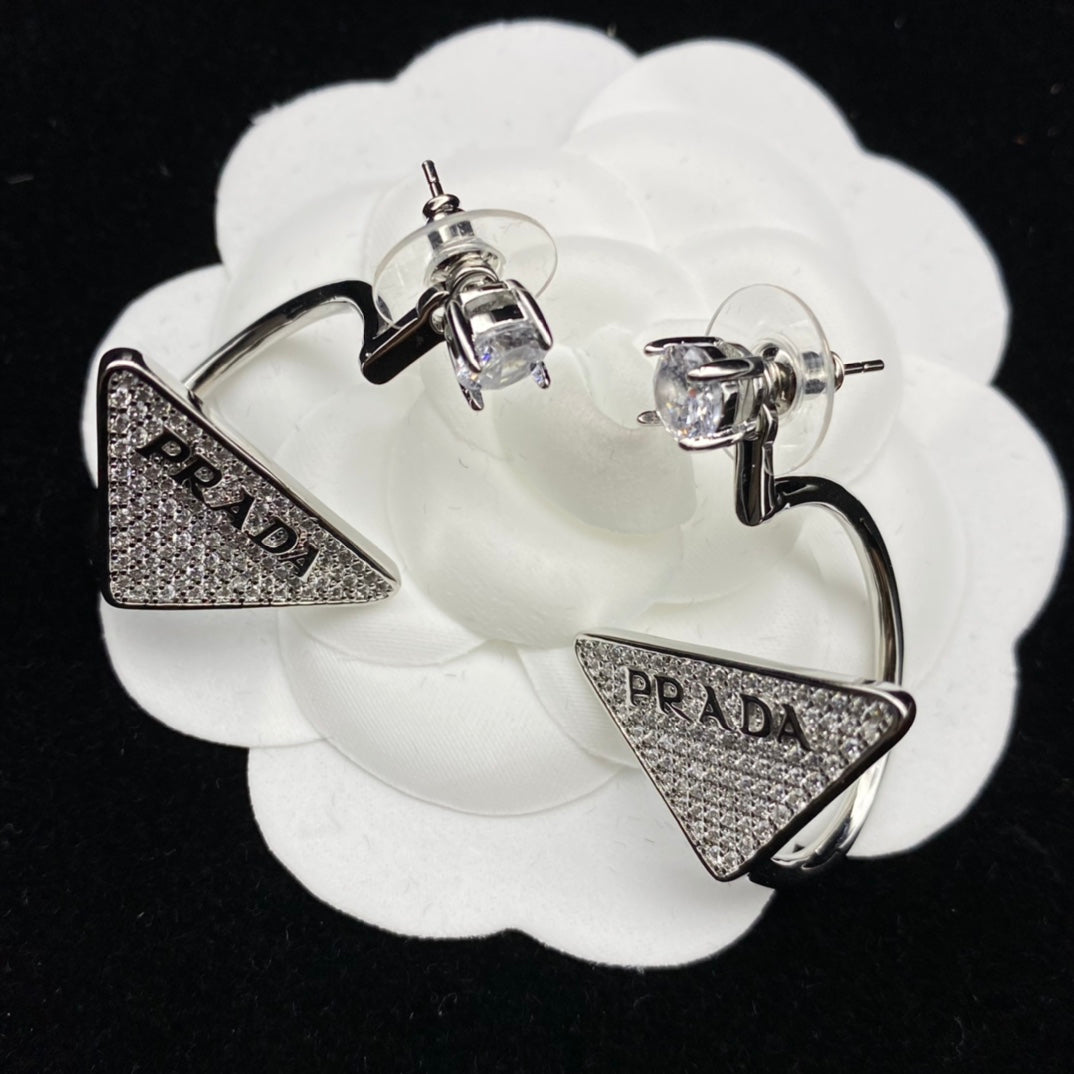 Diamond Earrings - 18K White Gold