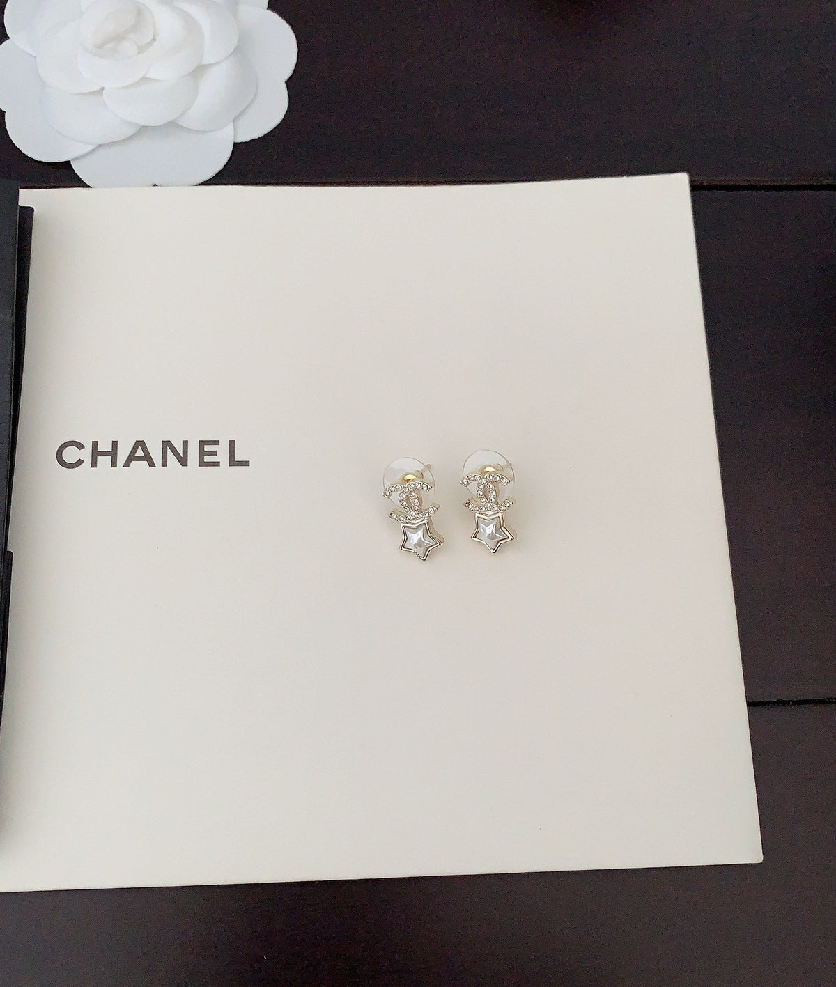 Chanel Star Crystal Earrings - 18K Yellow Gold