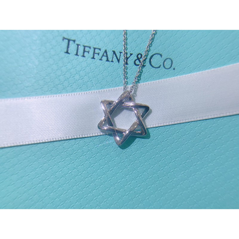 Star of David Pendant Necklace