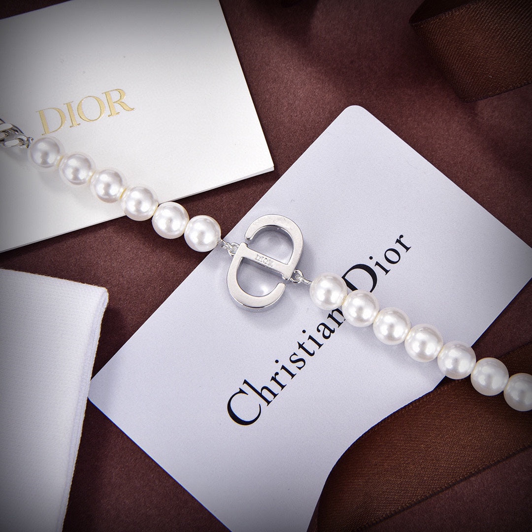 Dior Gourmette Pearl Necklace
