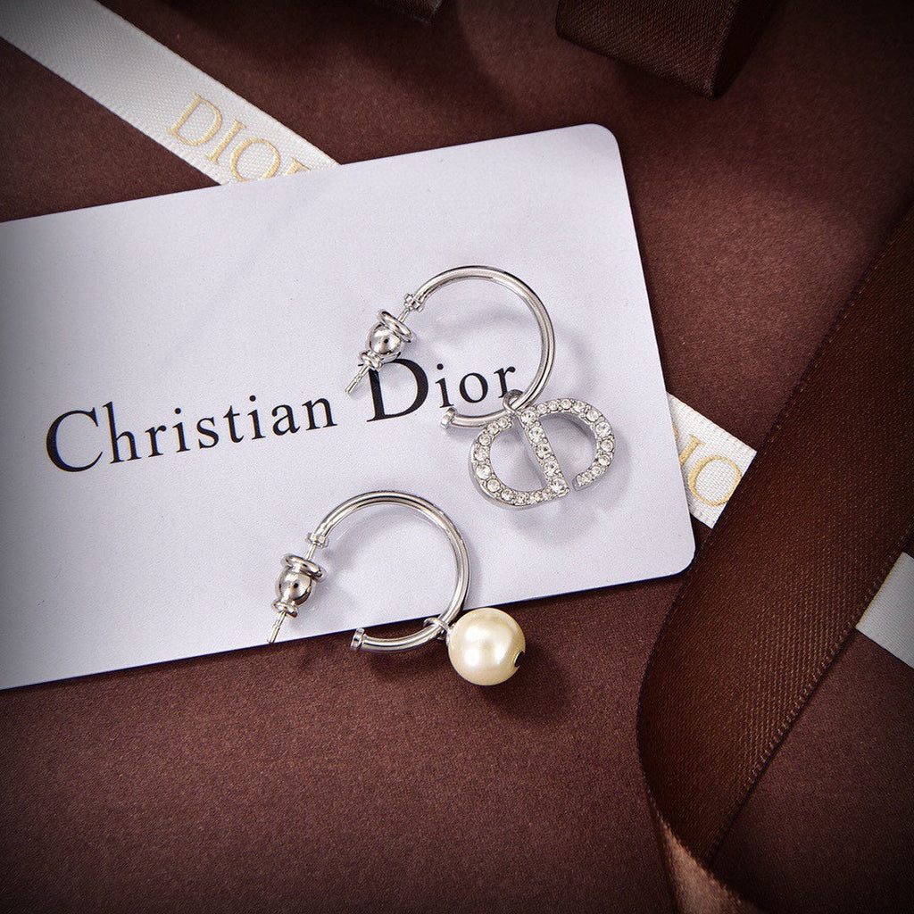 Dior Petit CD Pearl Earrings