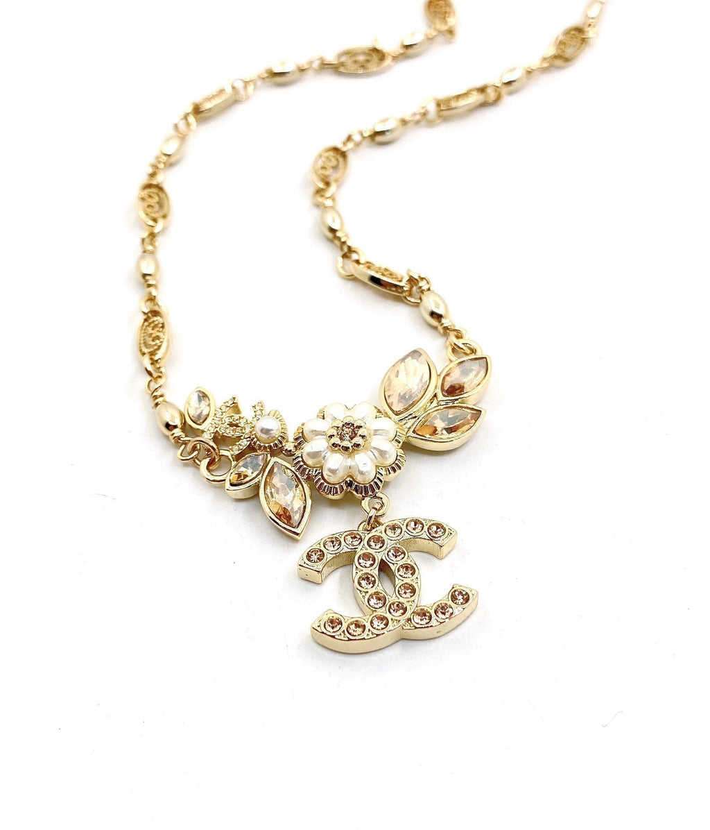 Chanel Flower Pendant Necklace