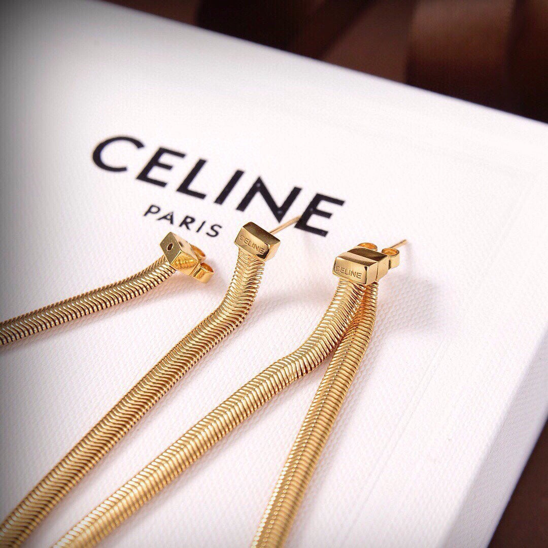 Celine Triomphe Tassel Earrings - 18K Yellow Gold
