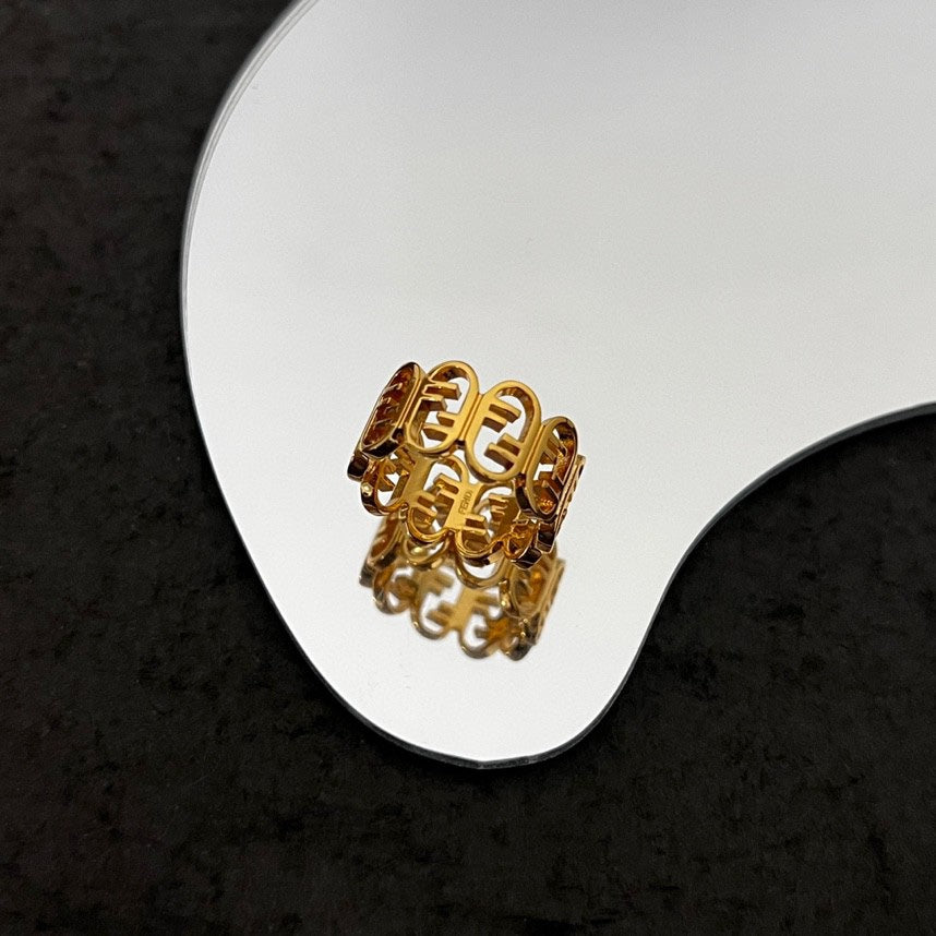 Fendi OLock Ring - 18K Yellow Gold