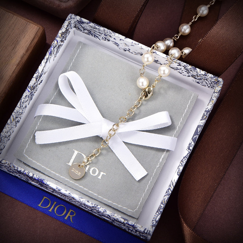 Dior Metamorphose Choker Necklace