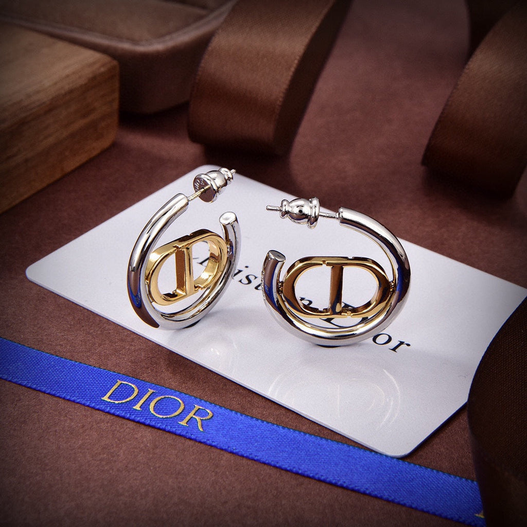 Dior 30 Montaigne Earrings