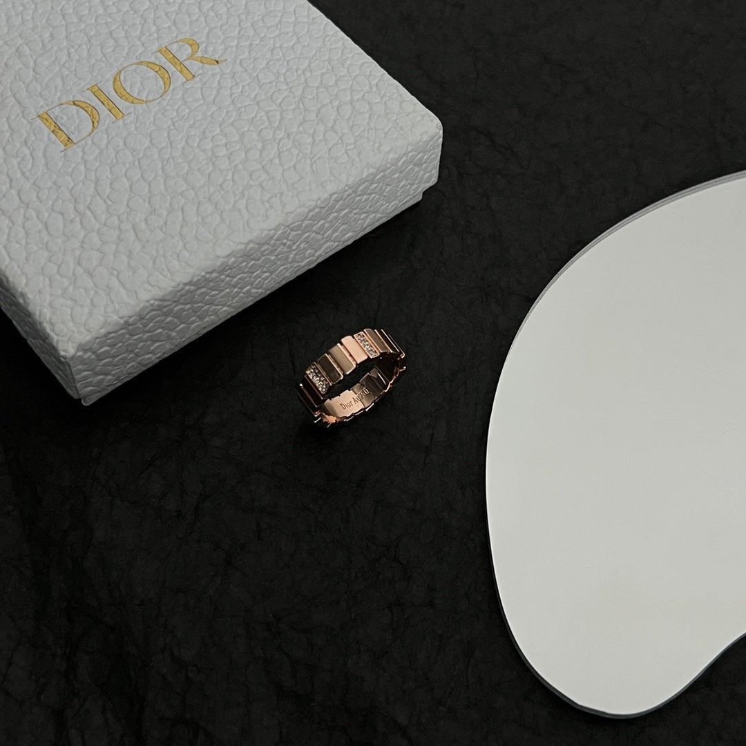Dior Gem Diamond Ring - 18K Gold