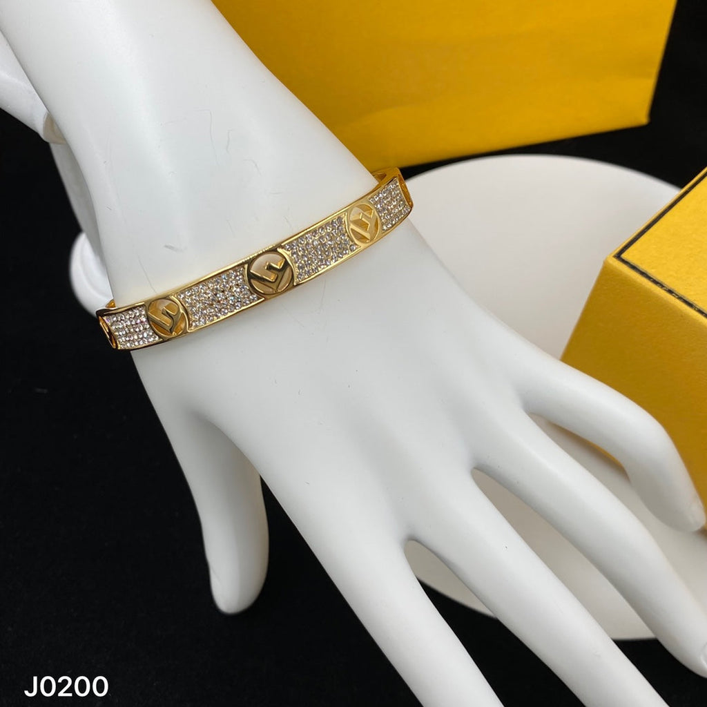 Fendi Is Bracelet - 18K Yellow Gold