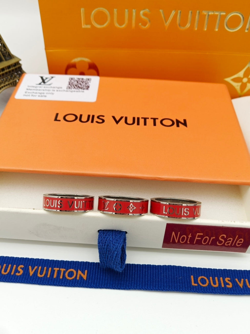 Louis Vuitton Red Ring - 18K White Gold