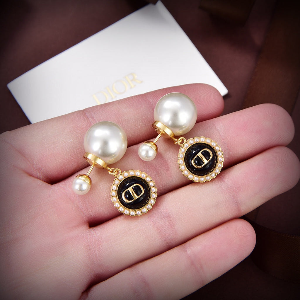 Dior Pearl Earrings