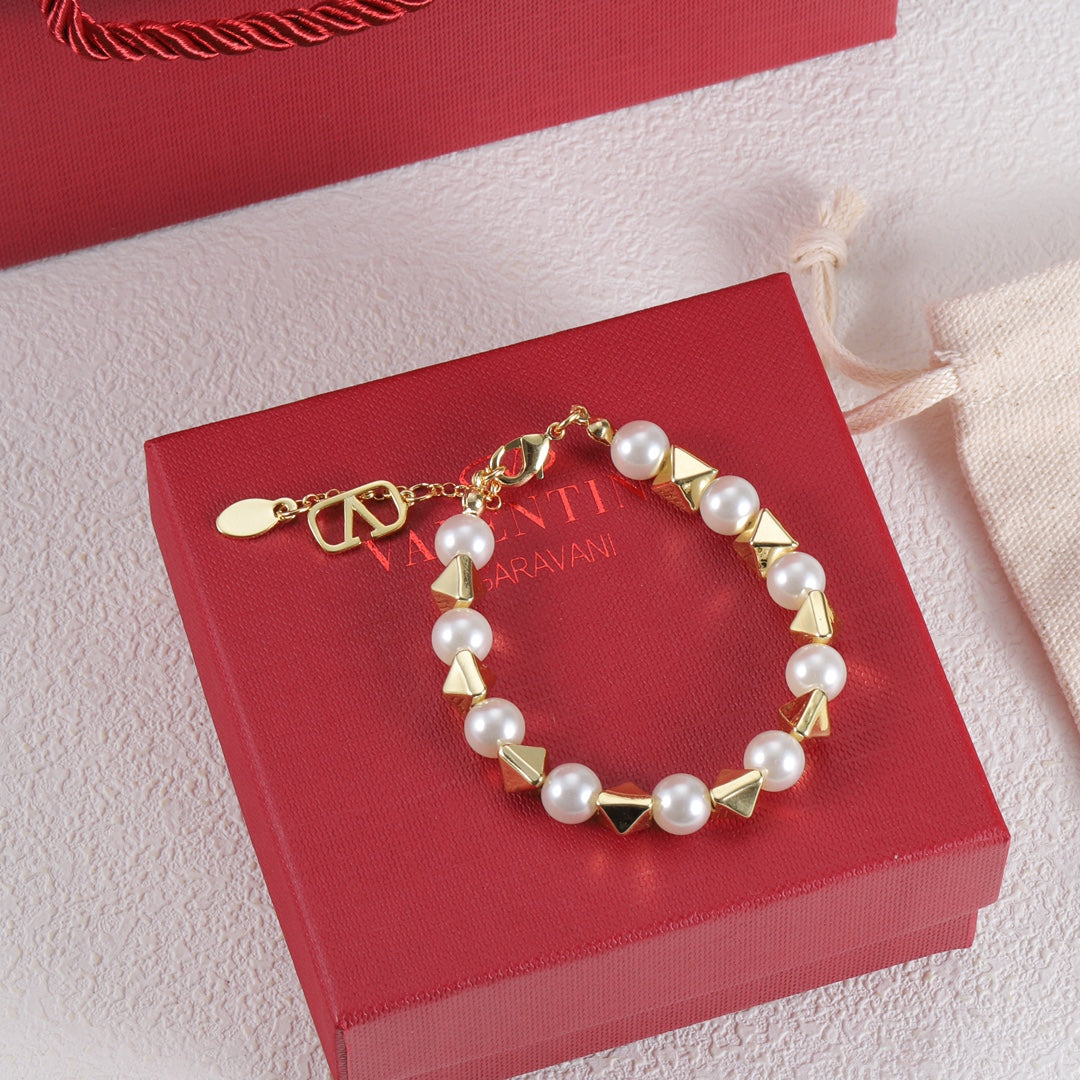 Valentino Rockstud Pearl Bracelet